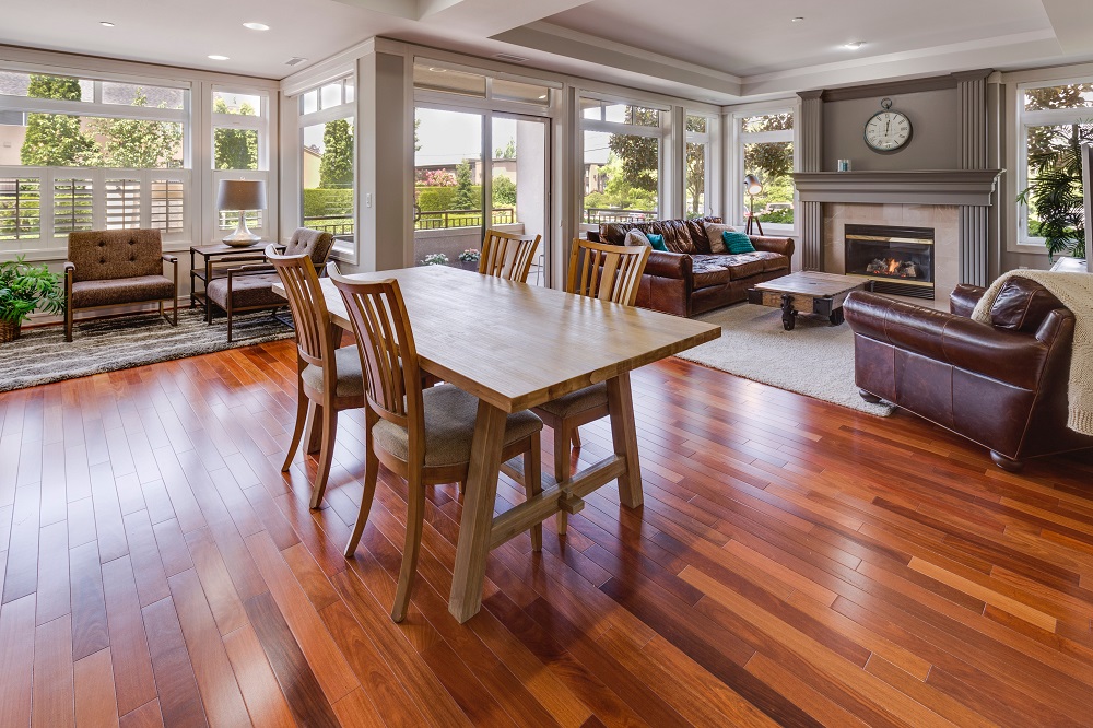 Hardwood Floor in Dining Room